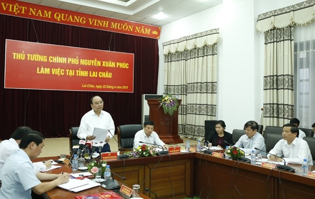 Nguyen Xuan Phuc travaille avec les autorités de Lai Chau - ảnh 1